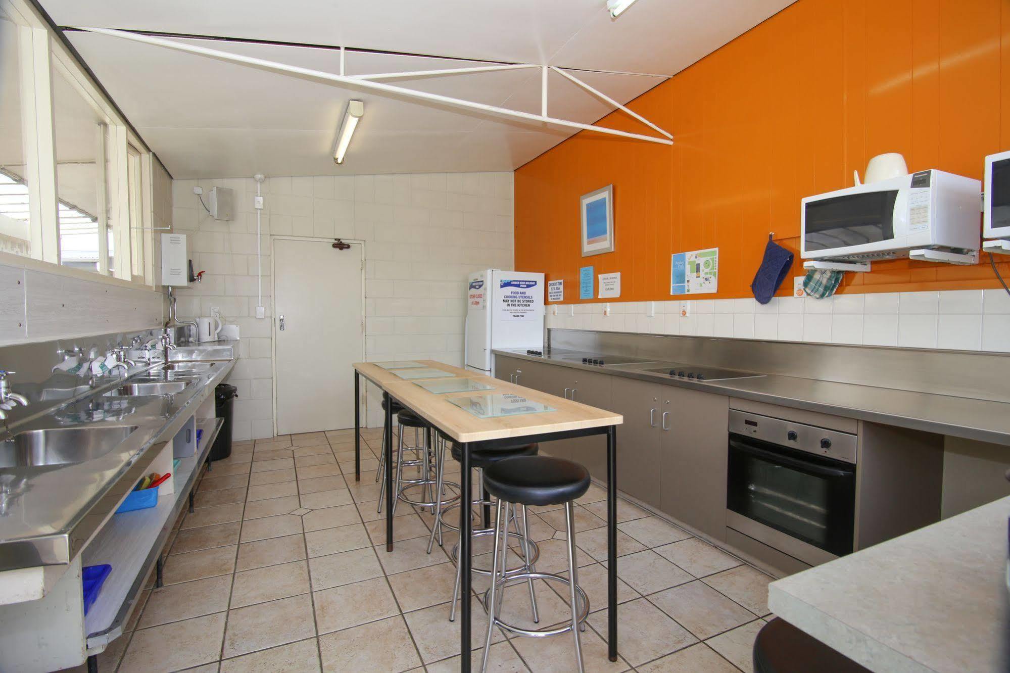 Amber Kiwi Holiday Park & Motels Christchurch Esterno foto